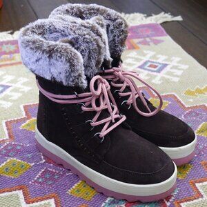 Women's Cougar Vanetta Waterproof Snow Boot, Dark Brown & Pink. Size US 7